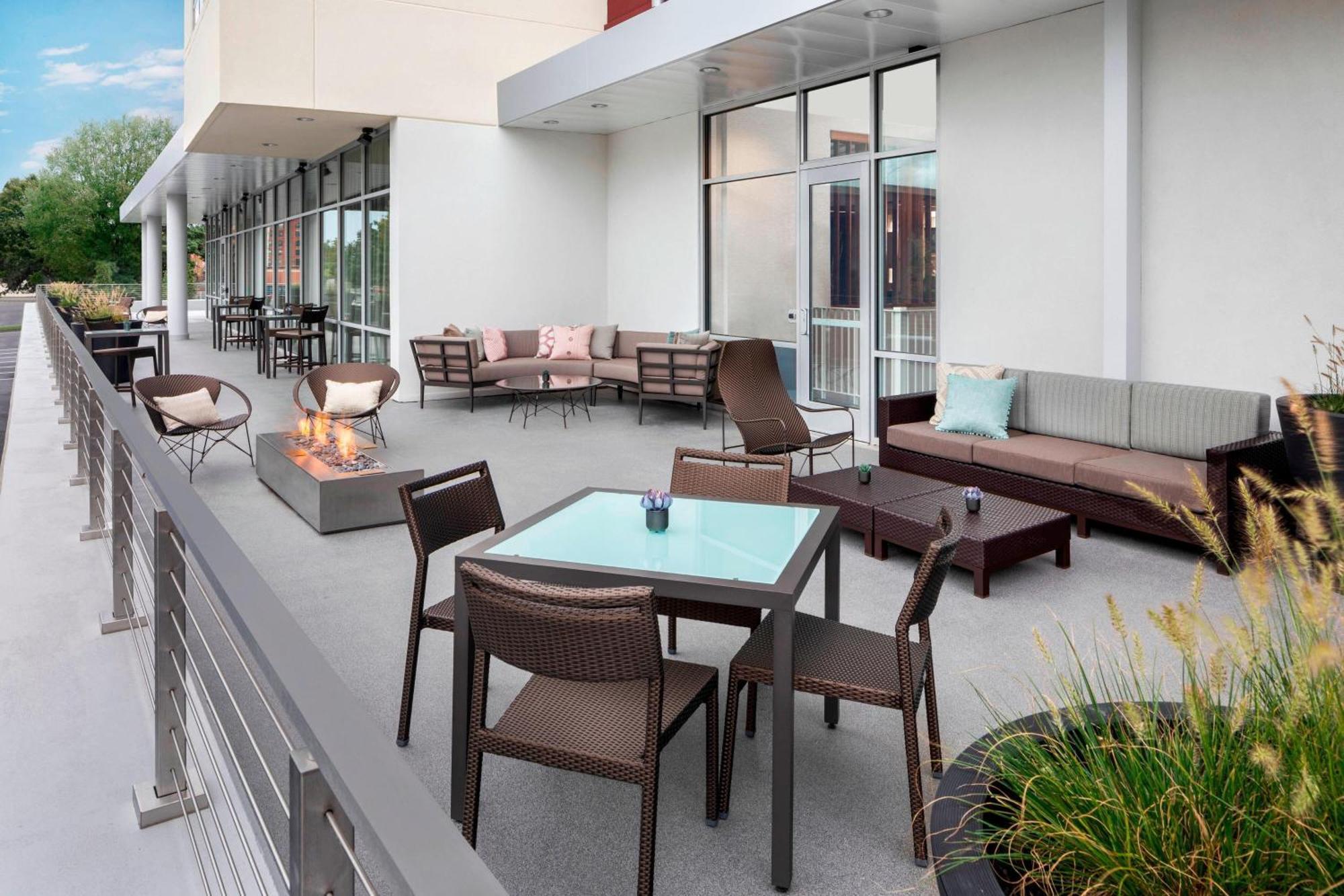 Courtyard By Marriott Albany Troy/waterfront Troy