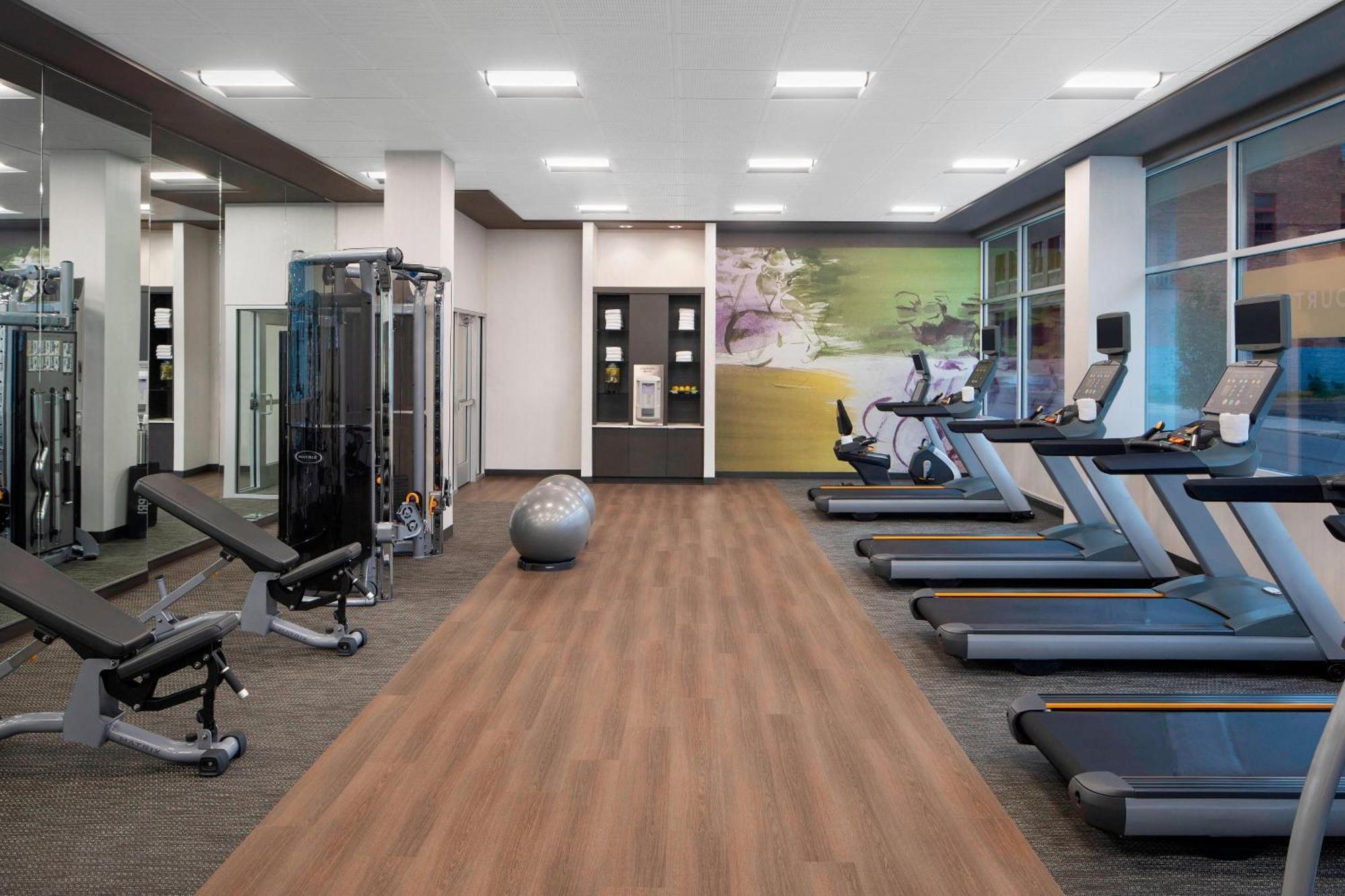 Courtyard By Marriott Albany Troy/waterfront
